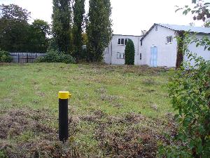 Obrázok - názov: Pohľad na okolie vrtu M-2.